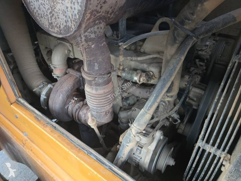Nakladač Hyundai HL 770