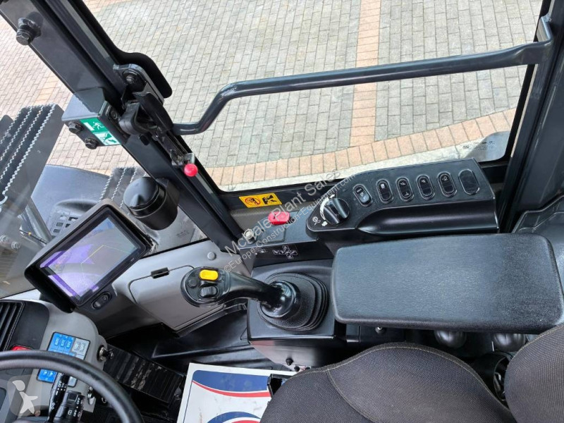 Chargeuse Komatsu WA 270-8