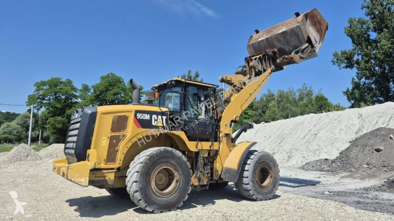 Nakladač Caterpillar 950M