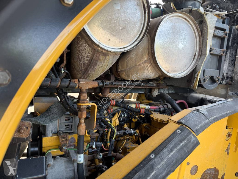 Nakladač Caterpillar 972 M