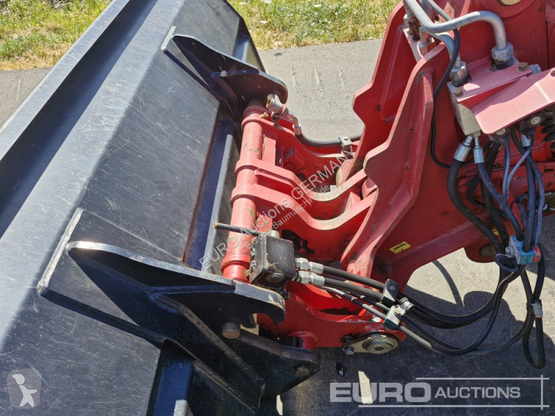 Nakladač Schäffer 8610T