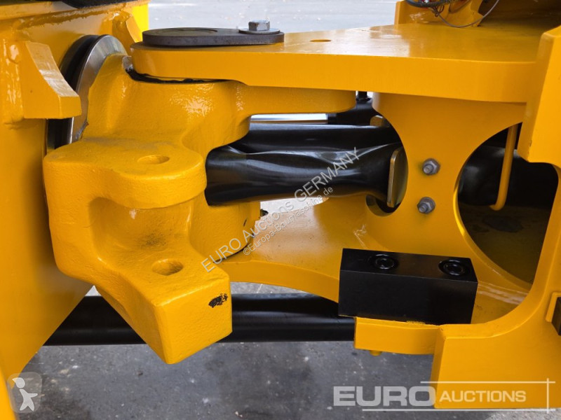 Товарач JCB 409