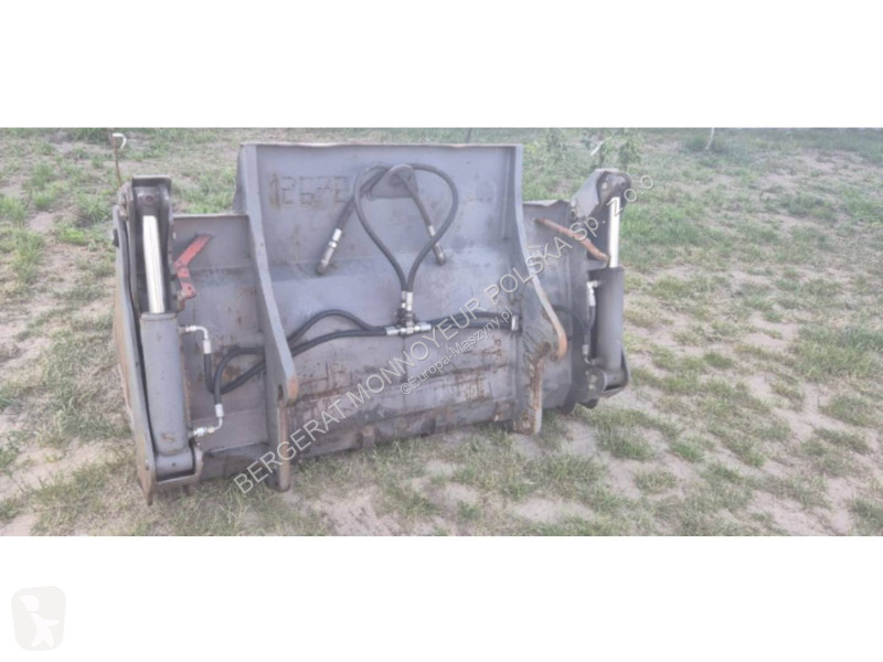Nakladač Mecalac AX700