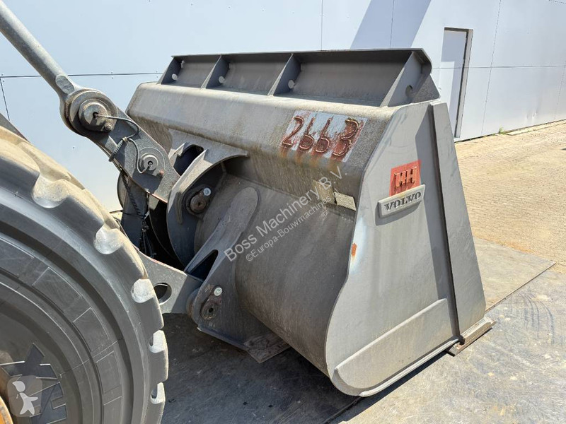 Nakladač Volvo - Automatic Greasing / Camera