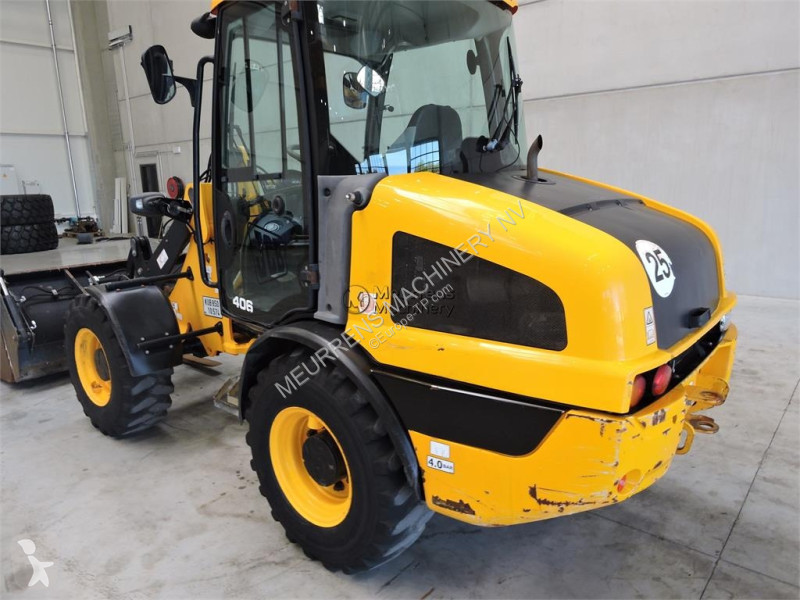 مُحمّلة JCB 406 + Fork