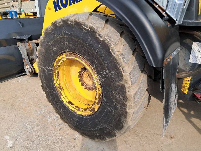 Nakladač Komatsu WA320-8 High Lift