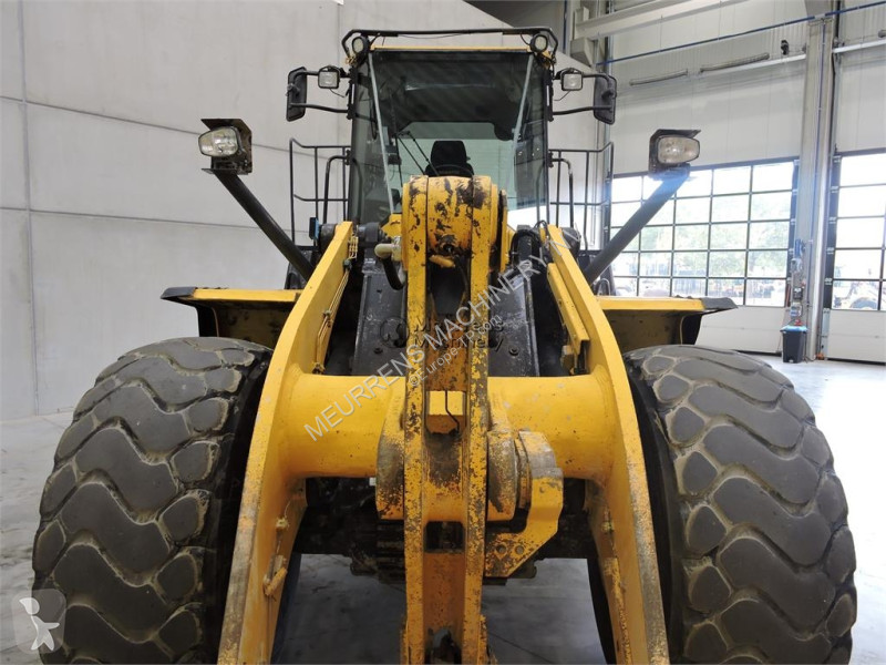 Nakladač Komatsu