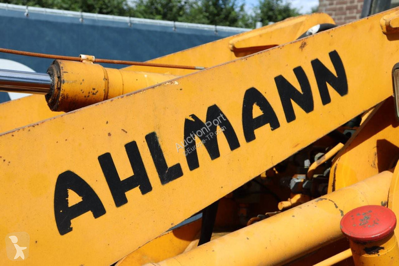 Nakladač Ahlmann AL8C