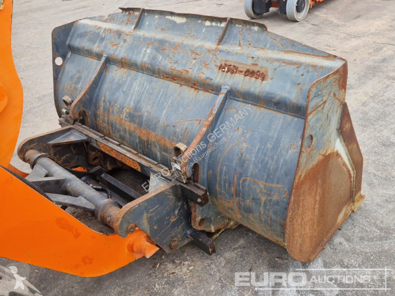 Incarcator Komatsu WA70