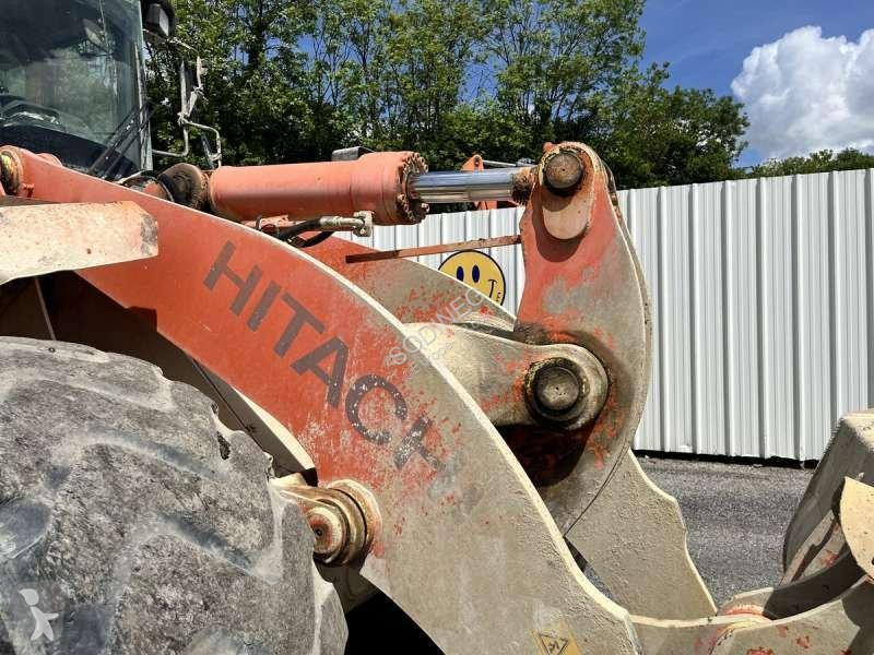 Chargeuse Hitachi