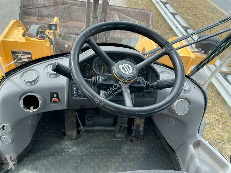 Товарач Volvo L110H