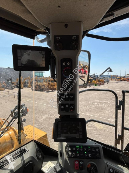 Chargeuse Caterpillar 988 K (CE + EPA)