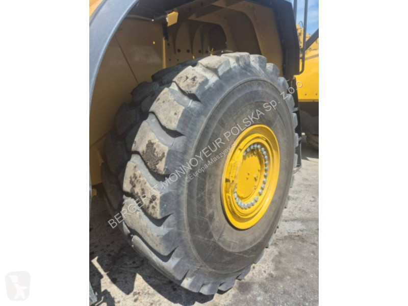 Pá carregadora Caterpillar 980-14XE