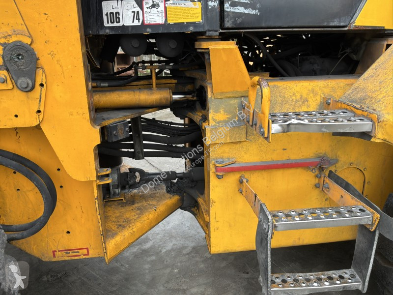 Chargeuse JCB SLP 436