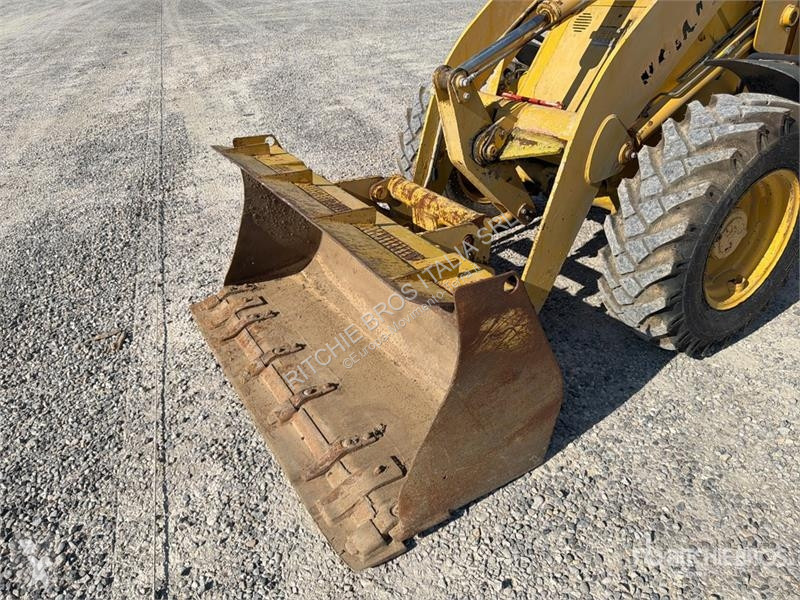 Pala cargadora Komatsu WB70A Wheel Loader