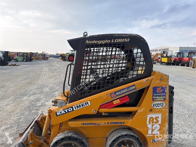 Pala cargadora  Kato- Imer AS 12 Skid Steer Loader