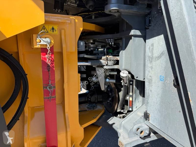 Lastare Liebherr XPOWER