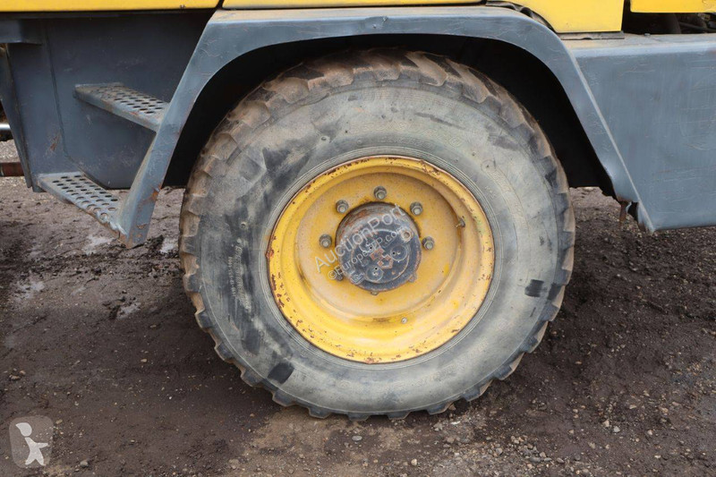 Chargeuse Komatsu 753