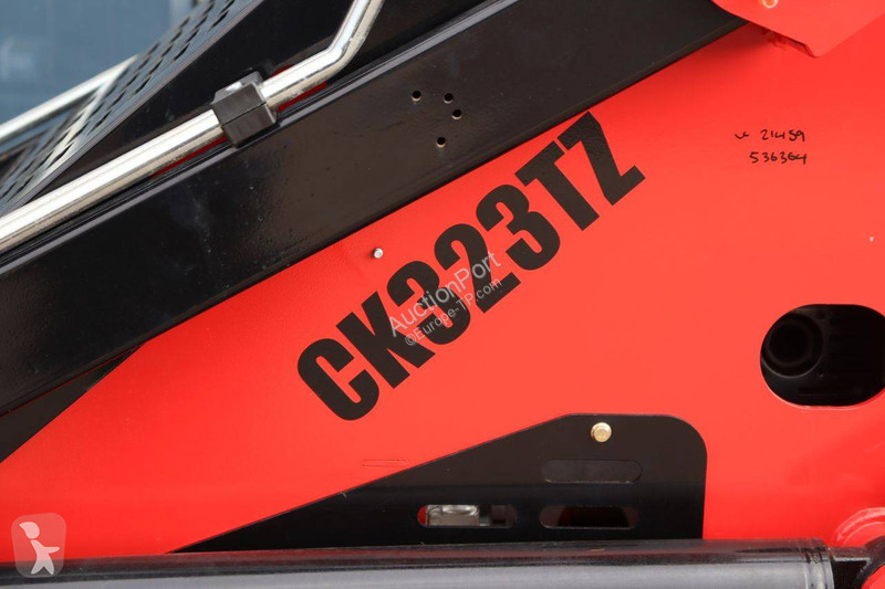 Nakladač Captok CK323TZ