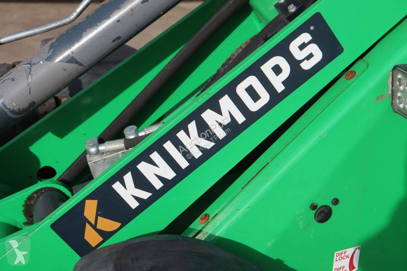 Chargeuse Knikmops 130