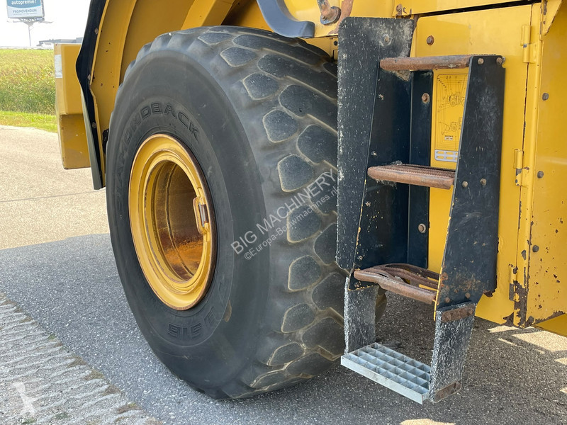 Chargeuse Caterpillar 972M XE