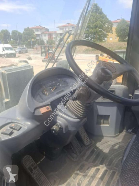 Incarcator Komatsu