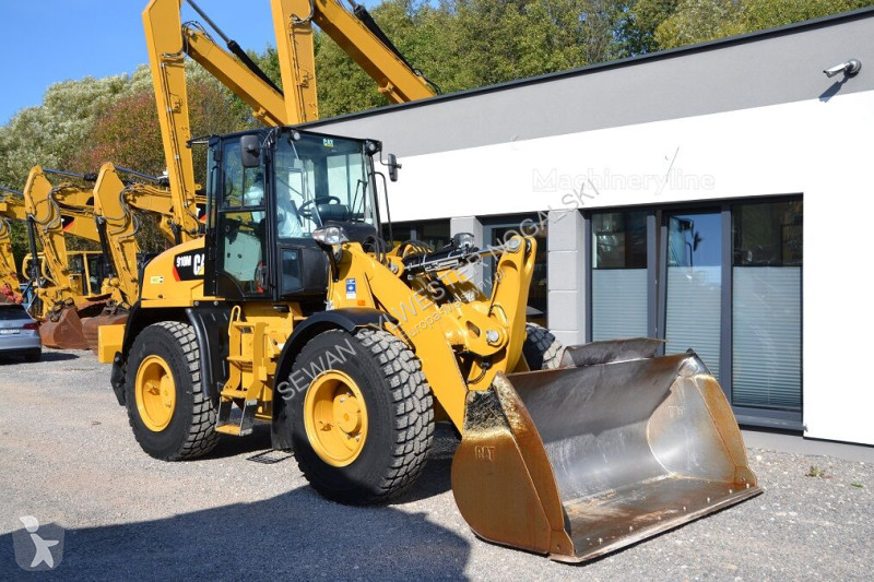 Chargeuse Caterpillar 910 M