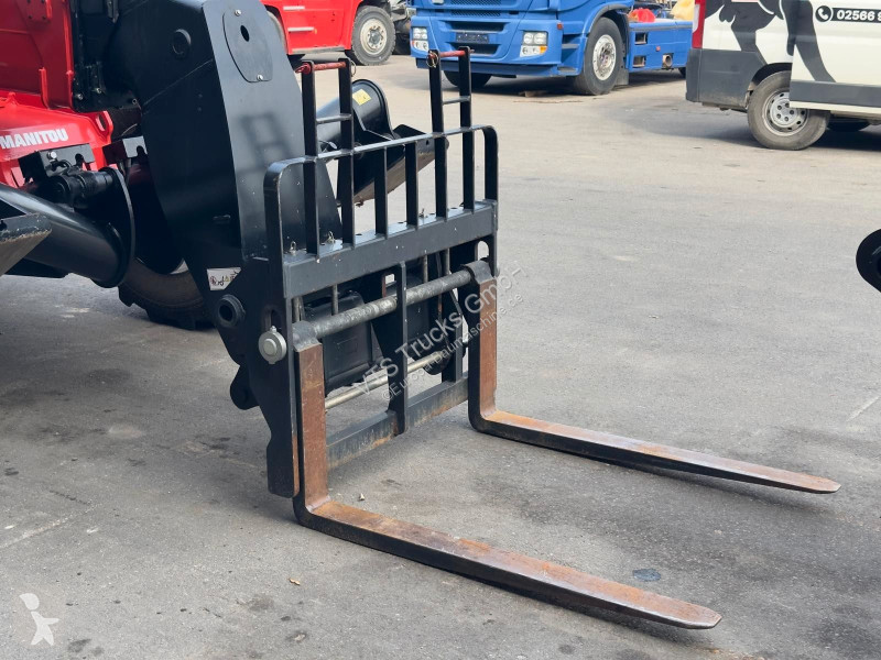 Chargeuse Manitou MT 1335 HA Easy 75D Funk/...