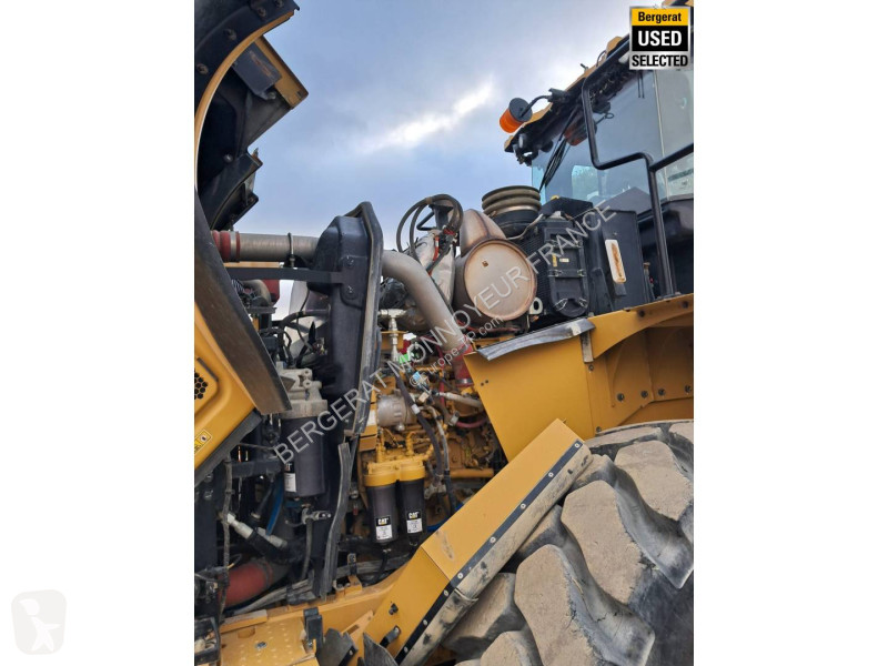 Chargeuse Caterpillar 966 XE