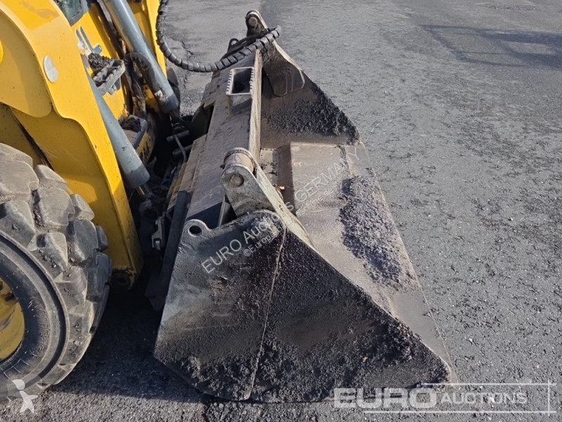 Shovel Gehl R190