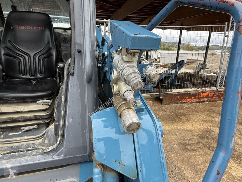 مُحمّلة Takeuchi TL8R-2
