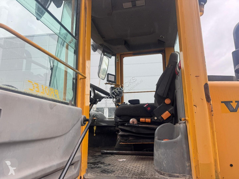 مُحمّلة Volvo L50E 14930 HOURS WITH BUCKET