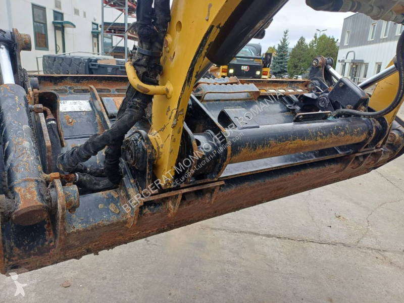 مُحمّلة Caterpillar 232D