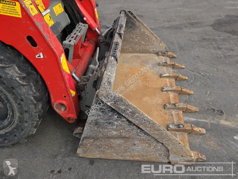 Товарач Bobcat