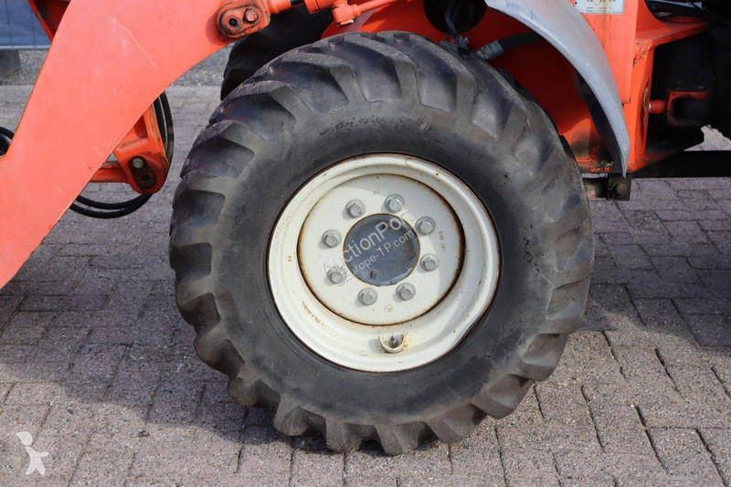 Shovel Kubota N