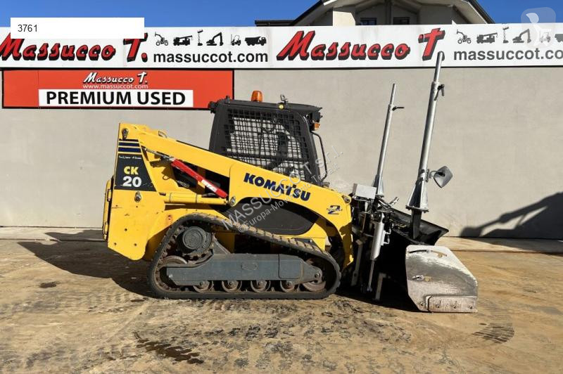 Pá carregadora Komatsu CK 20 HF