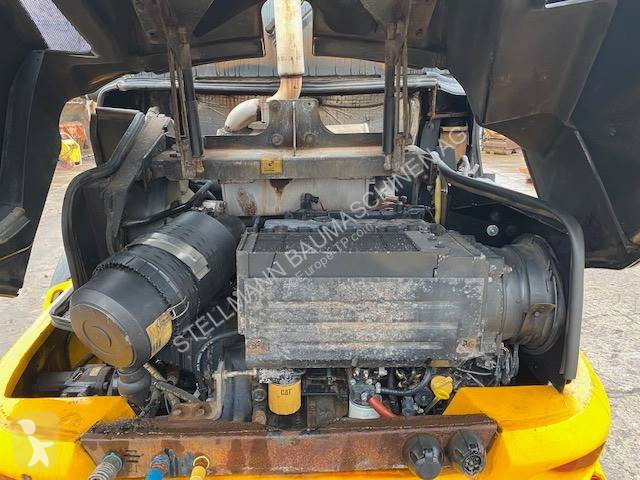 Shovel JCB