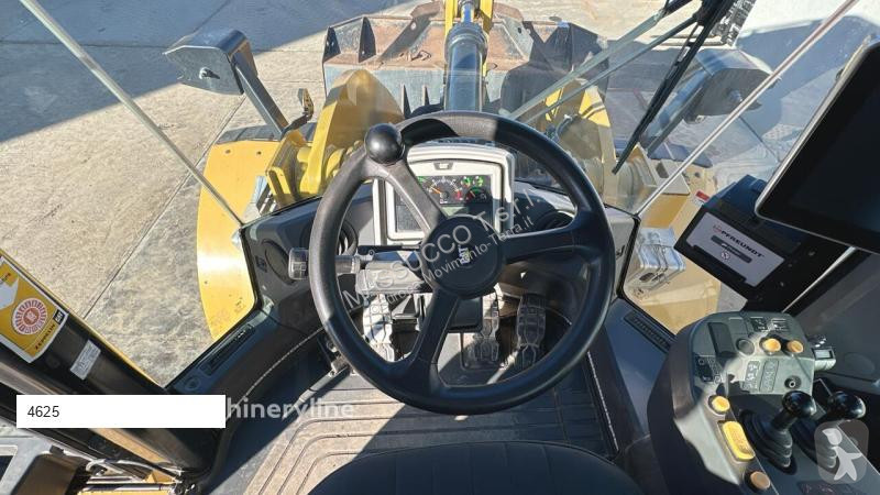 Shovel Caterpillar 950M