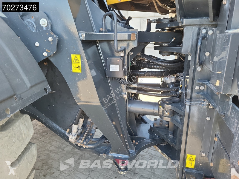 Pala Komatsu WA500-8