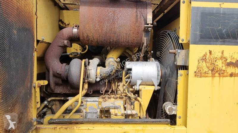 Shovel Caterpillar IT 28 B