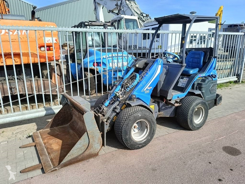 Pala MultiOne 6.3 SD minishovel loader lader...