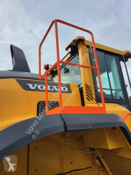 Nakladač Volvo L150H