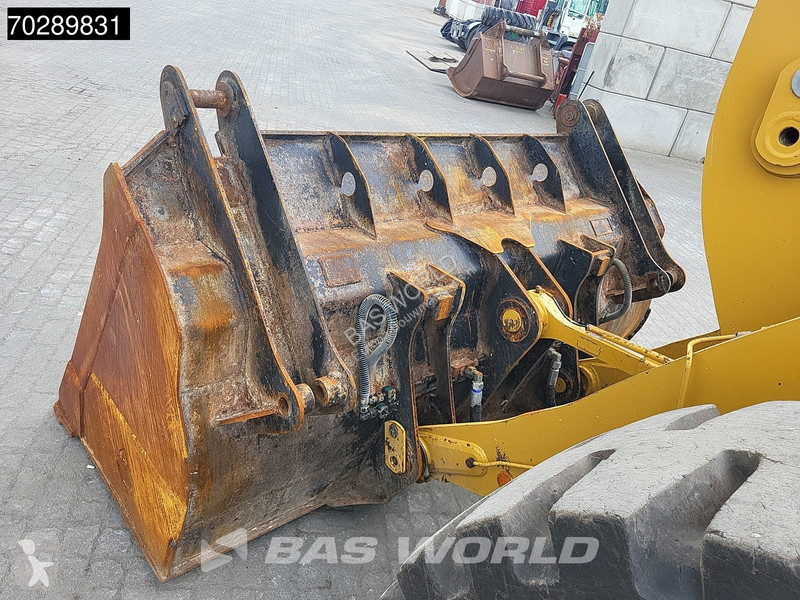 Shovel Caterpillar 926 M
