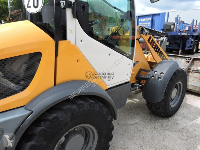 Shovel Liebherr L508 + FORK