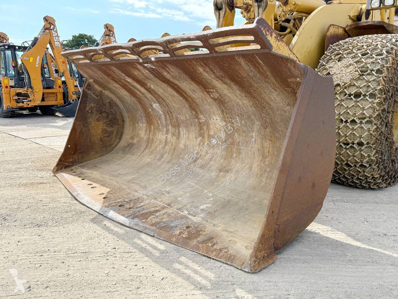 Shovel Caterpillar - German Machine / Automatic...