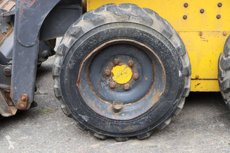 Shovel Thomas 153
