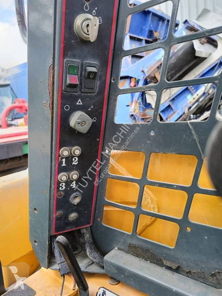 Pala Gehl 3935 3840 schranklader loader skid...