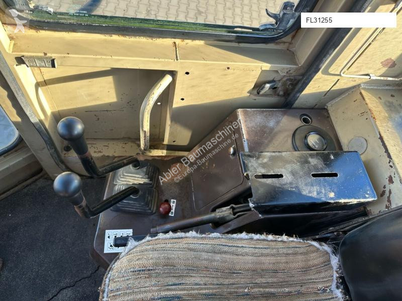 مُحمّلة Komatsu WA 200