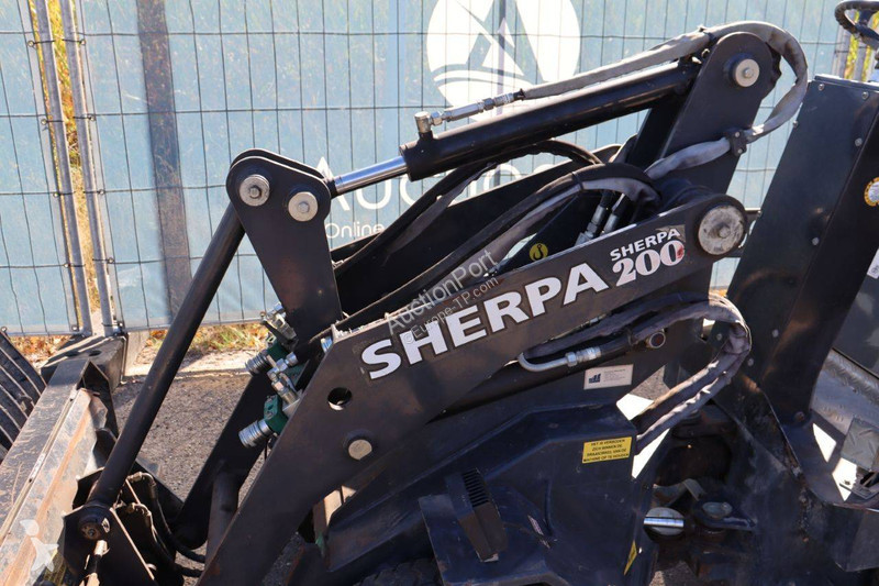 Pá carregadora Sherpa SHERPA