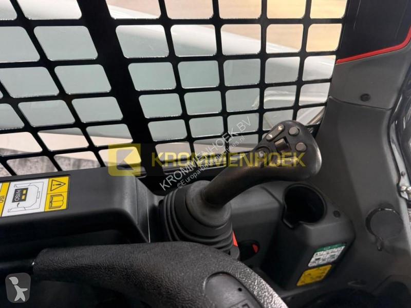 مُحمّلة Bobcat T 76 High Flow | Air Conditioning